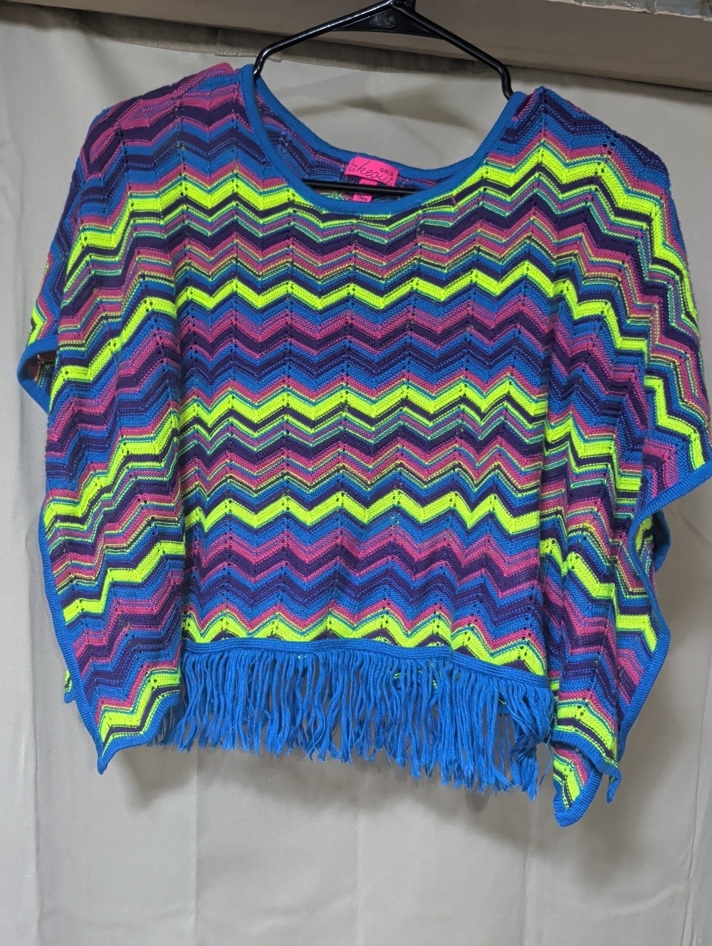 Takeout Poncho Style Sweater! Girls 16